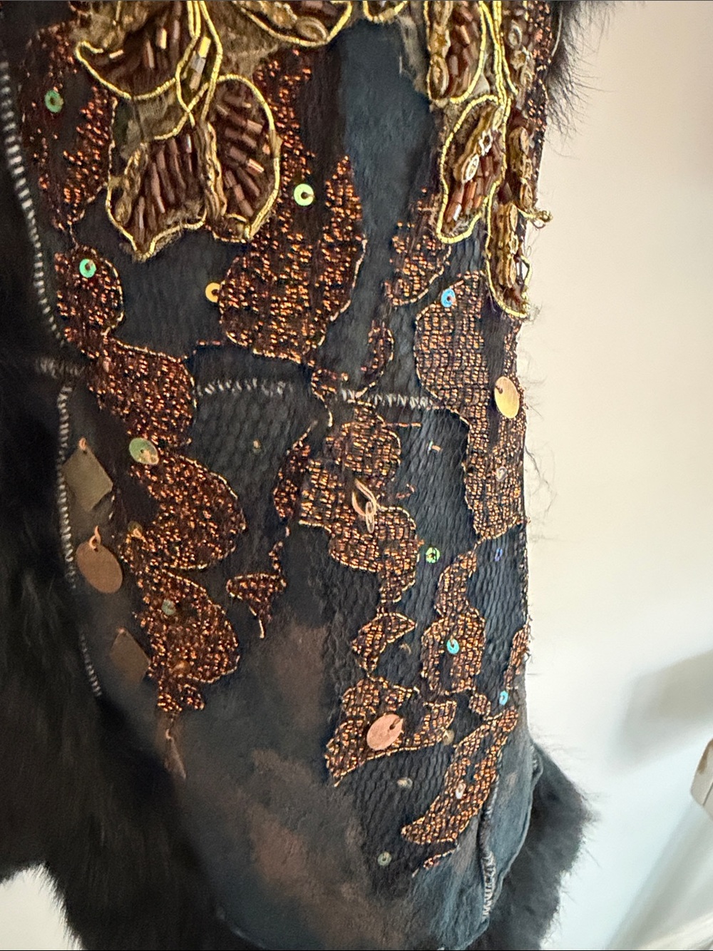 ⭐️Rabbit Fur Jeweled Embellished Stunning Vest⭐️ - Picture 3 of 7